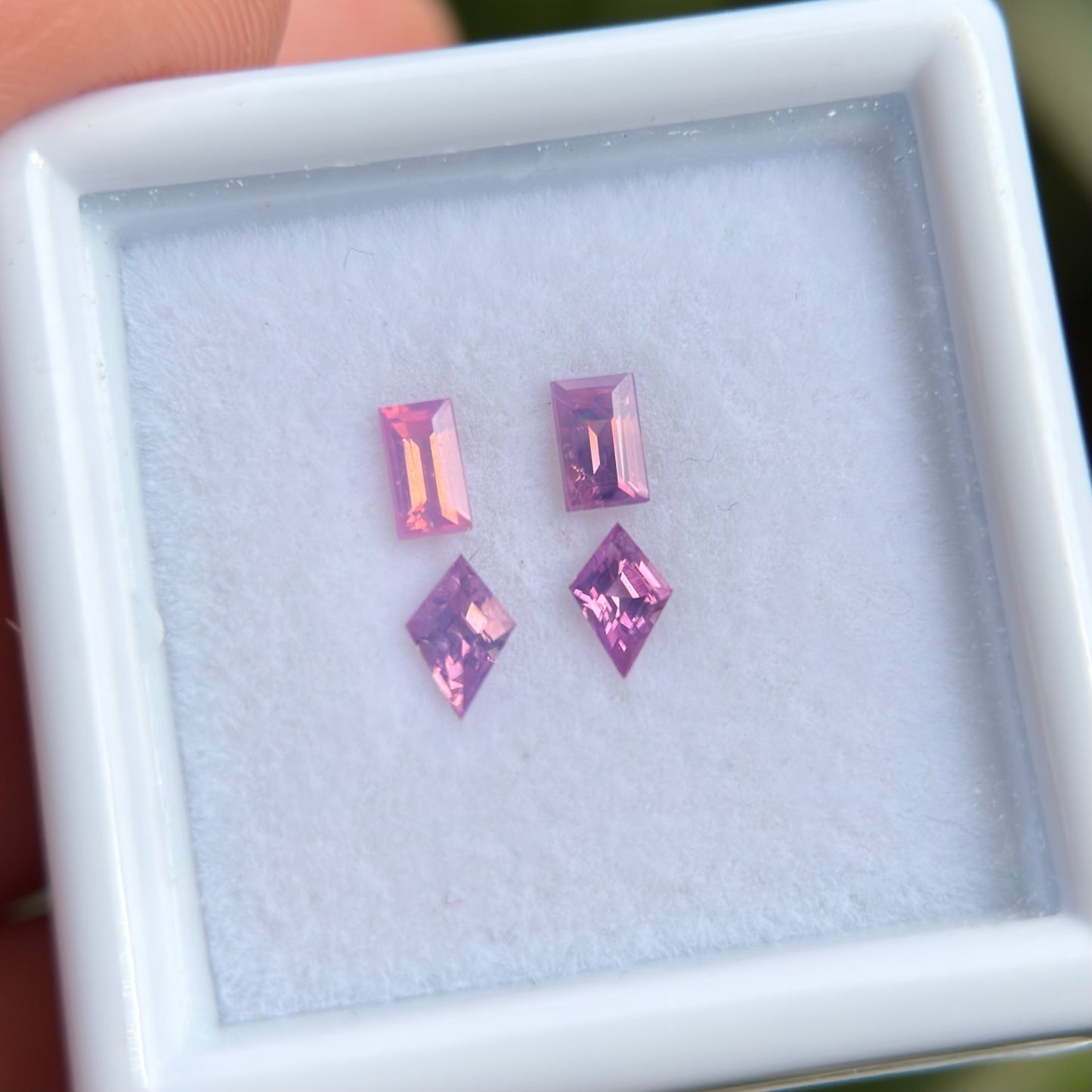 0.62 ct /4Pcs Natural Pink  Milky Sapphire Viet Nam. No treatment.