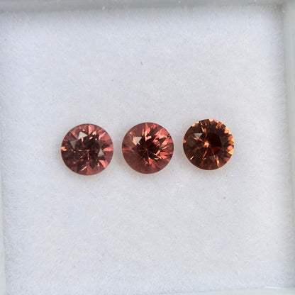 0,79 ct/ 3Pcs Natural Brownish Orange Spinel Vietnam. Round Shape.
