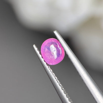 0,9ct Natural Pink Cacbochon Sapphire Viet Nam. No Treatment Sapphire Luc Yen.