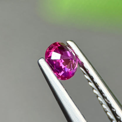 0,29ct Natural Pink Sapphire Viet Nam. Cushion Shape. No Treatment Sapphire Luc Yen.