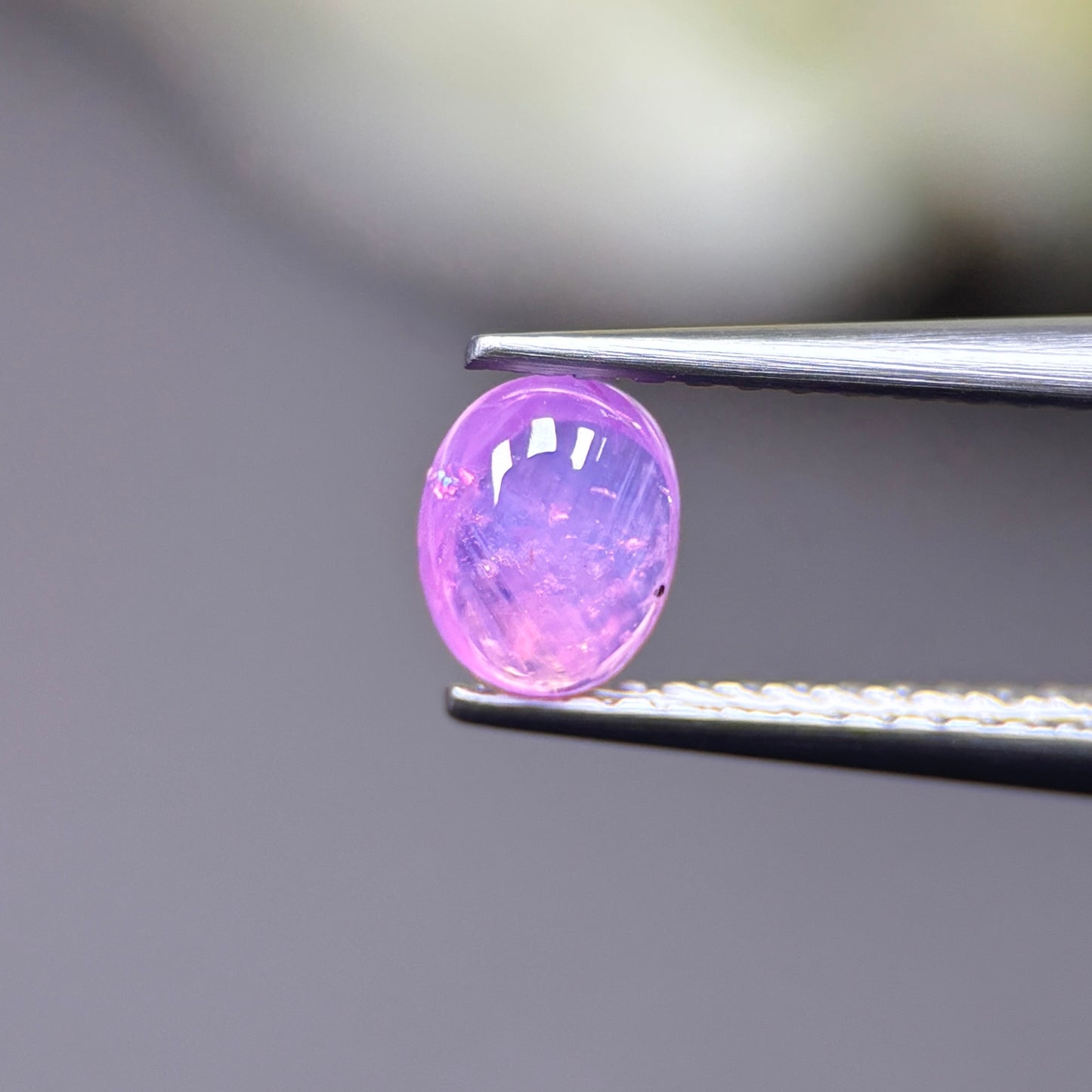0.63ct Natural Purplish Pink Cacbochon Sapphire Viet Nam. No treatment.