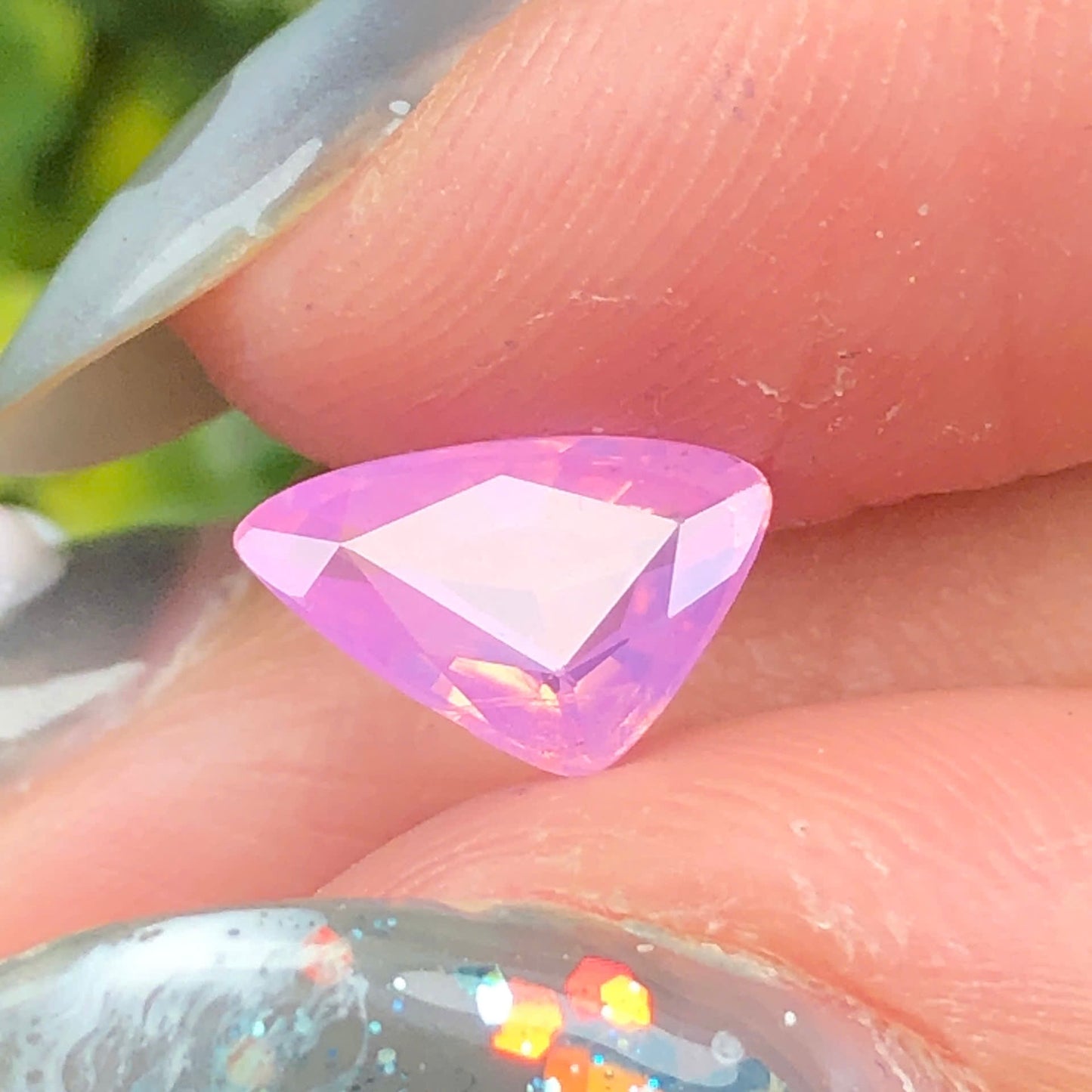 1,05ct Natural Pink Milky Sapphire Vietnam. Freeform. No Treatment Milky Sapphire Luc Yen.
