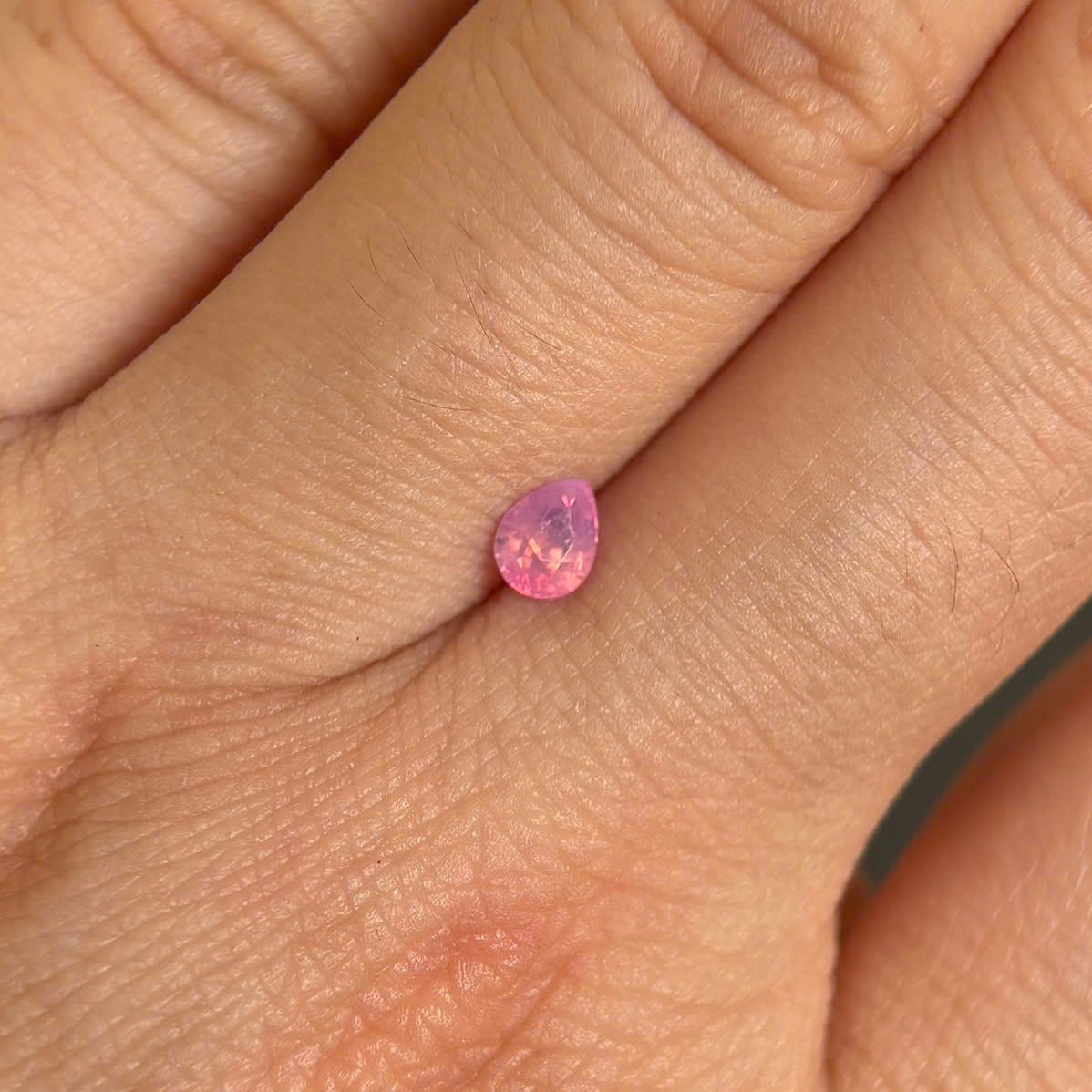0.40ct Natural Milky Padparadscha Sapphire Vietnam