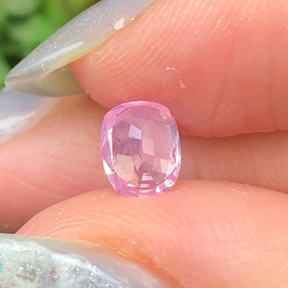 1,09ct Natural Pink Sapphire Vietnam. Cushion Shape. No Treatment Sapphire Luc Yen.