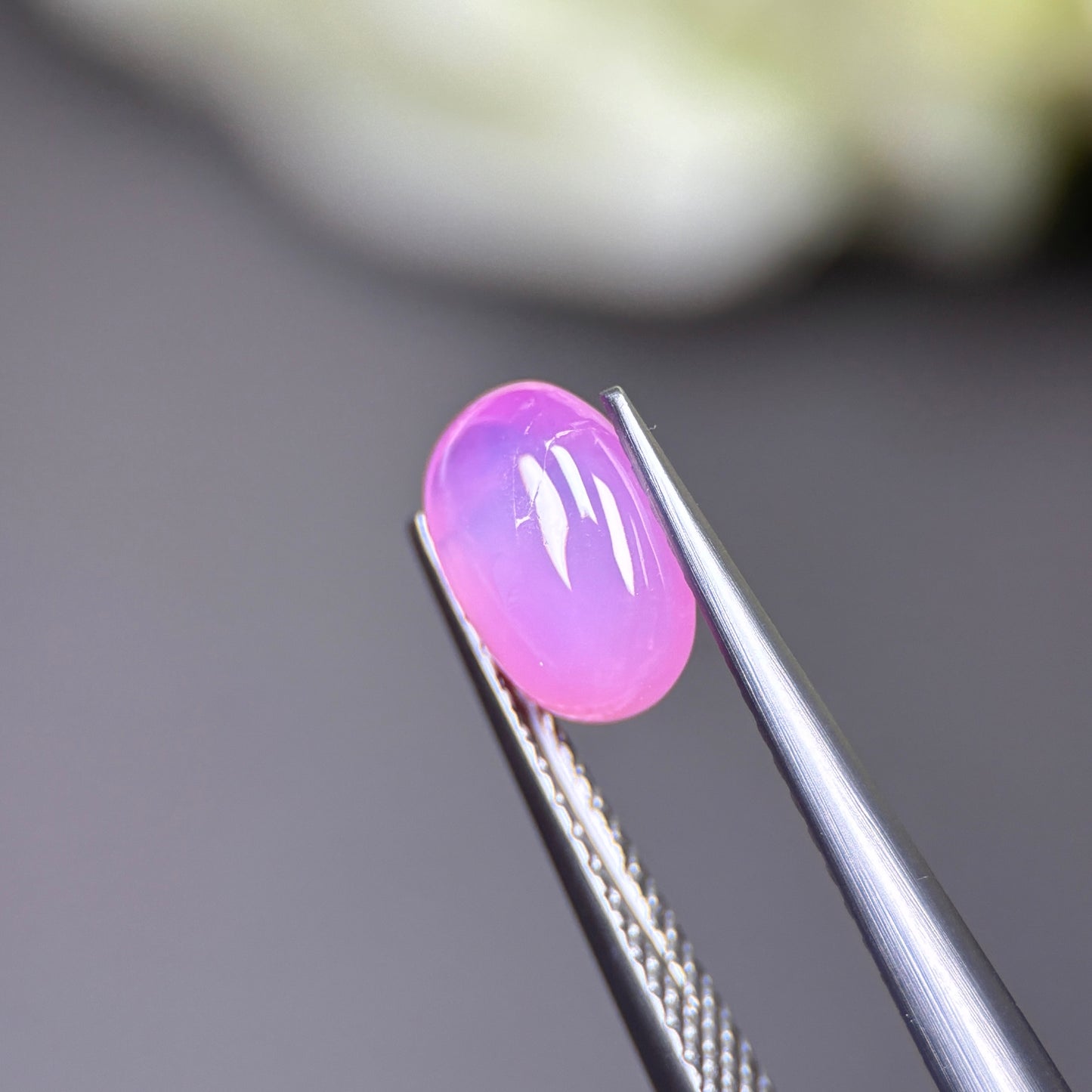 1.70ct Natural Pink Cacbochon Sapphire Viet Nam. No treatment.