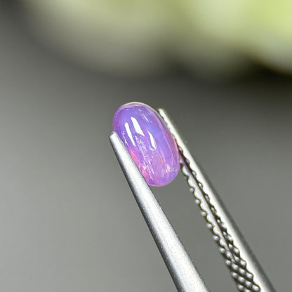 0.64ct Natural Pinkish Purple Cacbochon Sapphire Viet Nam. No treatment.