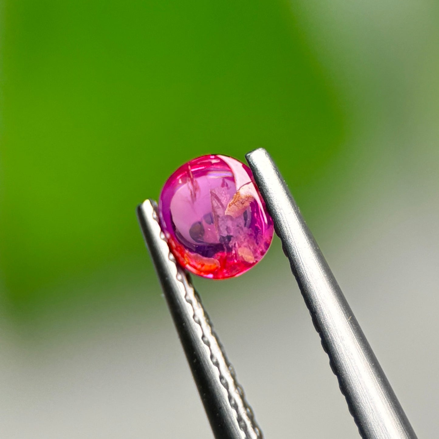 0.42ct Natural Pink Cacbochon Sapphire Viet Nam. No treatment Sapphire Luc Yen.