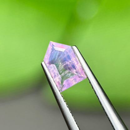 0,81ct Natural Pink Milky Sapphire Vietnam. Freeform. No Treatment Milky Sapphire Luc Yen.