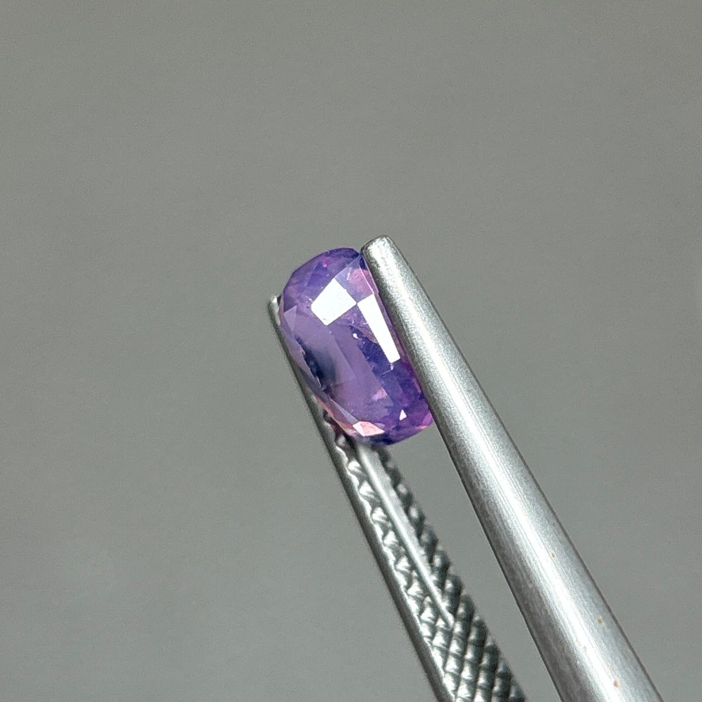 1,0ct Natural Pink Milky Sapphire Vietnam. Cushion Shape. No Treatment Milky Sapphire Luc Yen.