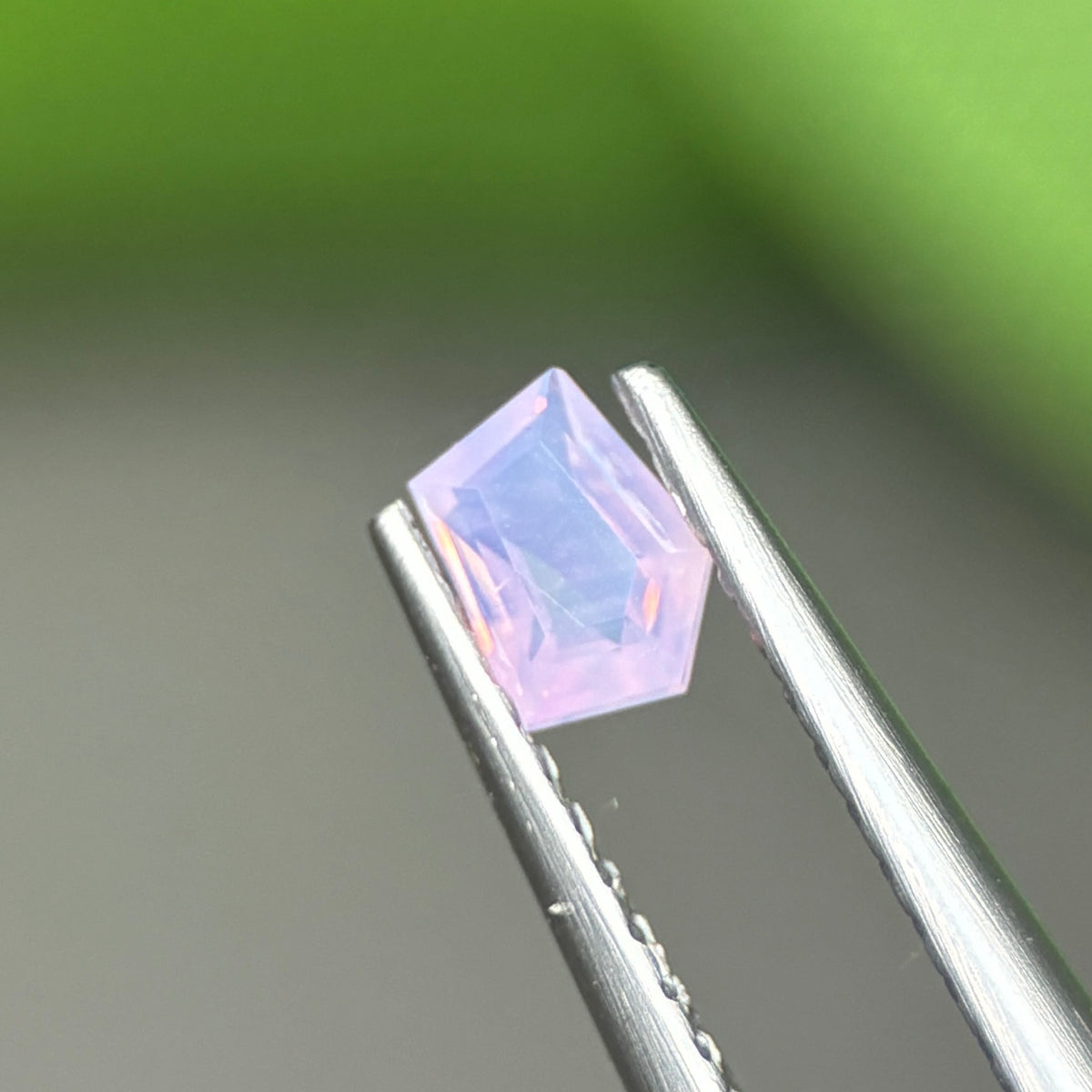 0,24ct Natural Pink Milky Sapphire Vietnam. Freeform. No Treatment Milky Sapphire Luc Yen.