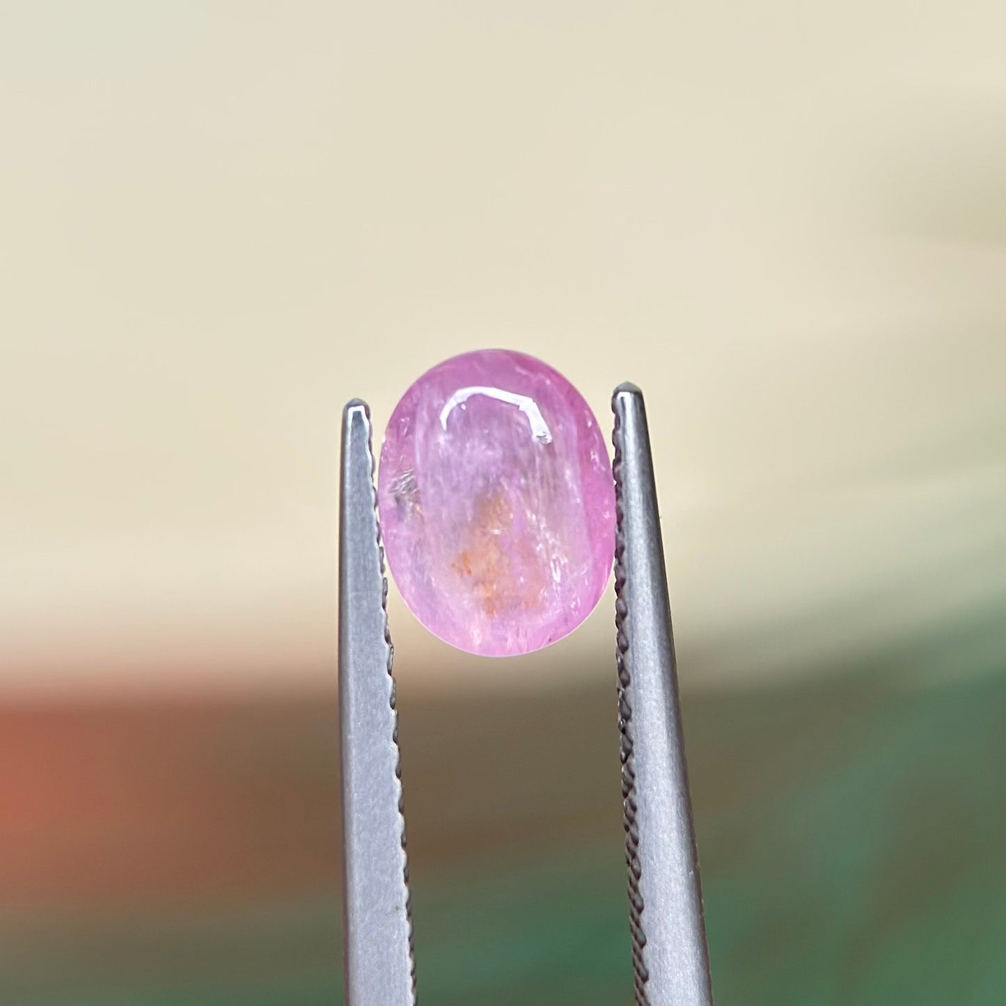 1.96 ct Natural Pink Sapphire Viet Nam. Cacbochon Cut. No treatment.