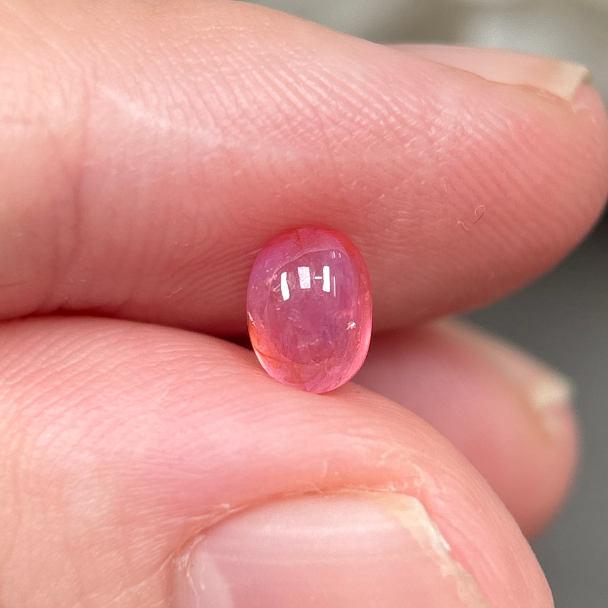 1,28ct Natural Pinkish Orange Milky Cacbochon Sapphire Viet Nam. No Treatment Sapphire Luc Yen.