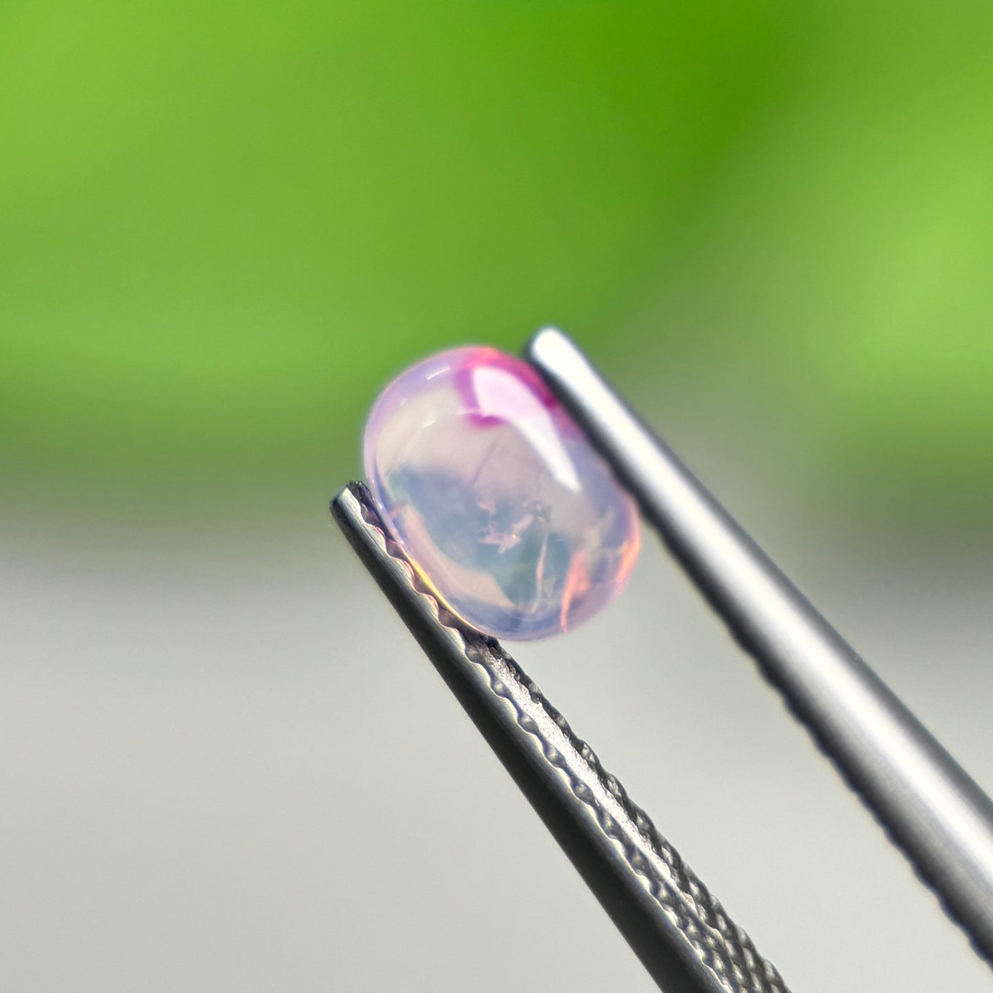 0.86 ct Natural Pink Cacbochon Sapphire Viet Nam. No treatment.