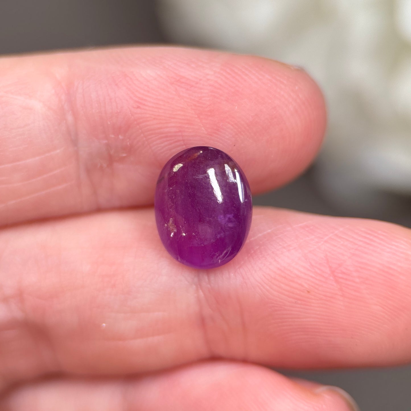 6,36ct Natural Purple Cacbochon Sapphire Viet Nam. No Treatment Sapphire Luc Yen.
