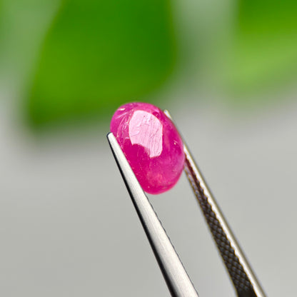 3,16ct Natural Ruby Cacbochon Viet Nam. No treatment Ruby Luc Yen.