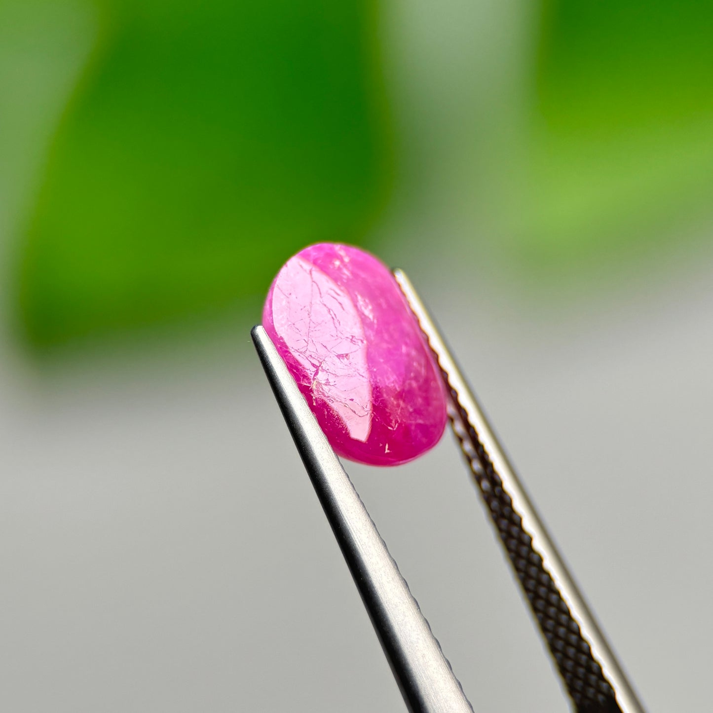 3,16ct Natural Ruby Cacbochon Viet Nam. No treatment Ruby Luc Yen.