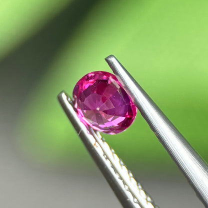 0,29ct Natural Pink Sapphire Viet Nam. Cushion Shape. No Treatment Sapphire Luc Yen.