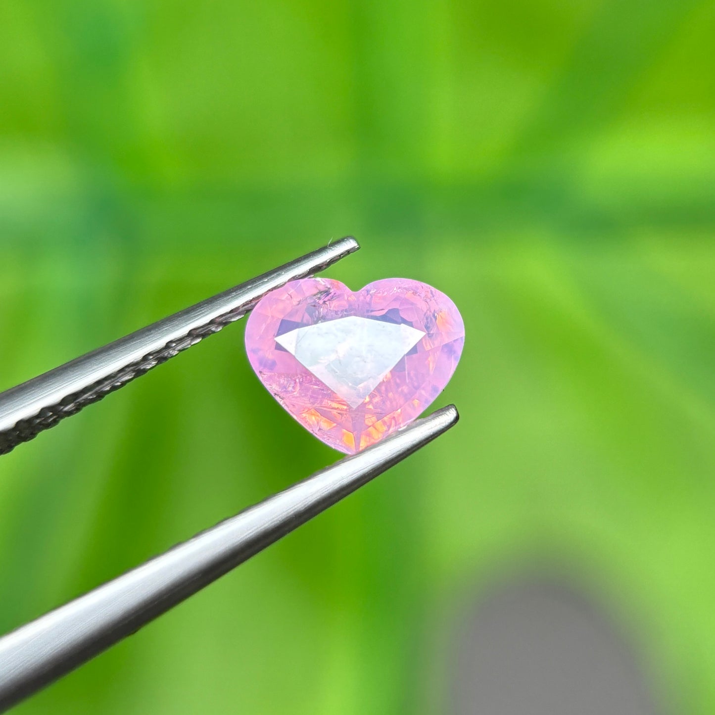 1,12ct Natural Pink Milky Sapphire Vietnam. Heart Shape. No Treatment Milky Sapphire Luc Yen.
