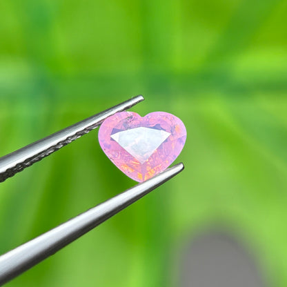 1,12ct Natural Pink Milky Sapphire Vietnam. Heart Shape. No Treatment Milky Sapphire Luc Yen.