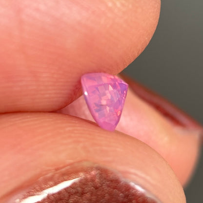 0.60 ct Natural Pink Milky Sapphire Vietnam. Heart Shape. No Treatment.