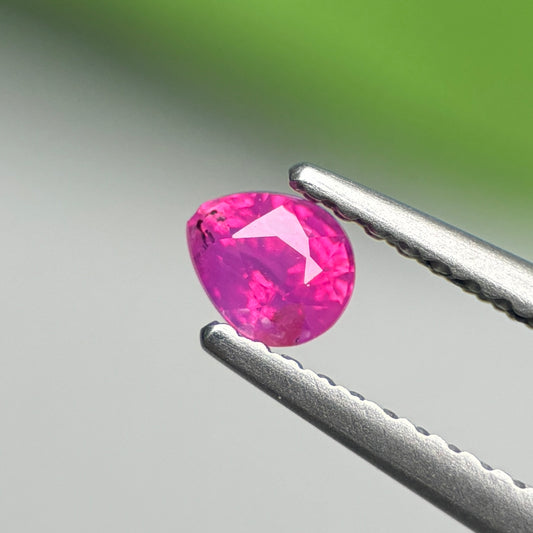 0.33 ct Natural Pink Milky Sapphire Vietnam. Pear Shape.