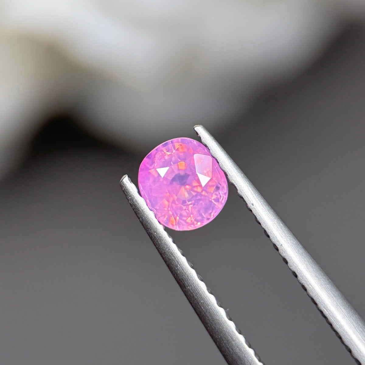 0,61ct Natural Pink Milky Sapphire Vietnam. Cushion Shape. No Treatment Milky Sapphire Luc Yen.