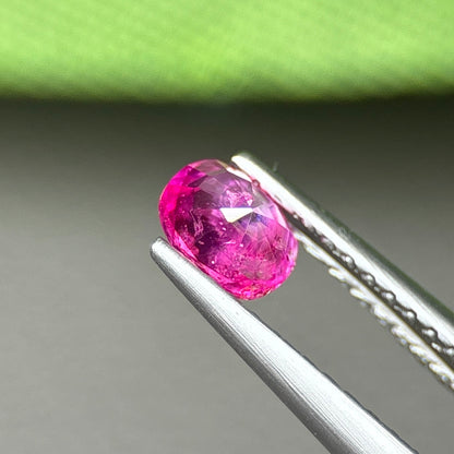 0,38ct Natural Pink Milky Sapphire Vietnam. Cushion Shape. No Treatment Milky Sapphire Luc Yen.