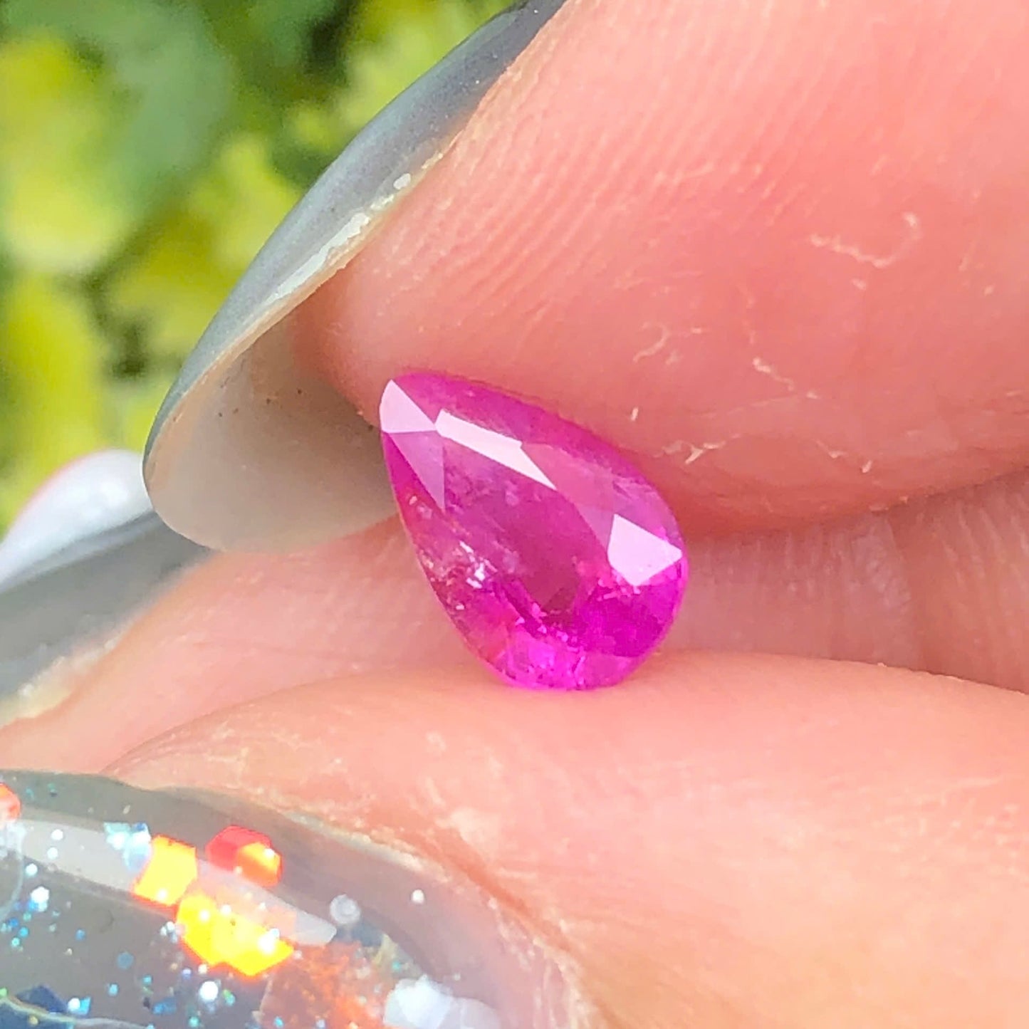 0,73ct Natural Pink Milky Sapphire Vietnam. Pear Shape. No Treatment Sapphire Luc Yen.