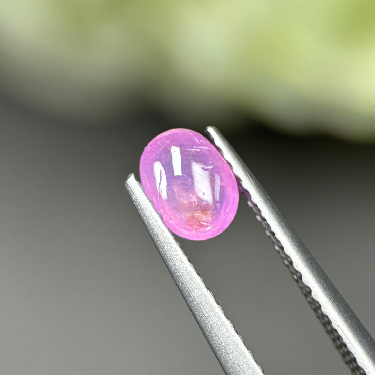 0.72ct Natural Pink Cacbochon Sapphire Viet Nam. No treatment.