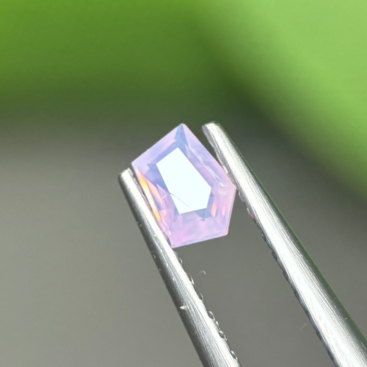 0,24ct Natural Pink Milky Sapphire Vietnam. Freeform. No Treatment Milky Sapphire Luc Yen.