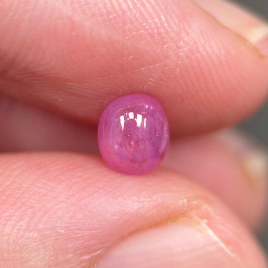 1,16ct Natural Pink Cacbochon Sapphire Viet Nam. No Treatment Sapphire Luc Yen.