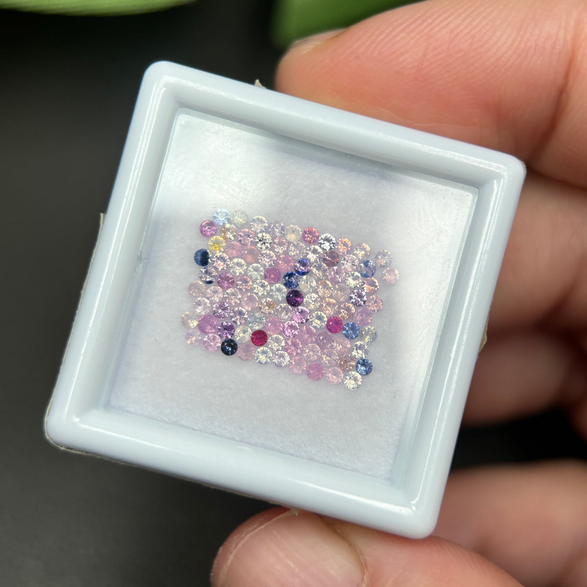 1,16ct/ 94Pcs Natural Sapphire Vietnam, Round Shape, C2 Quality, No Treatment Sapphire Luc Yen.