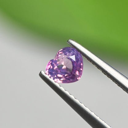 0.62ct Natural Pinkish Purple Sapphire Vietnam. Heart Shape. No treatment.