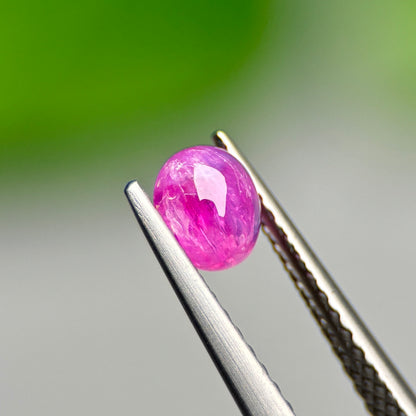 0,73ct Natural Pink Cacbochon Sapphire Viet Nam. No Treatment Sapphire Luc Yen.