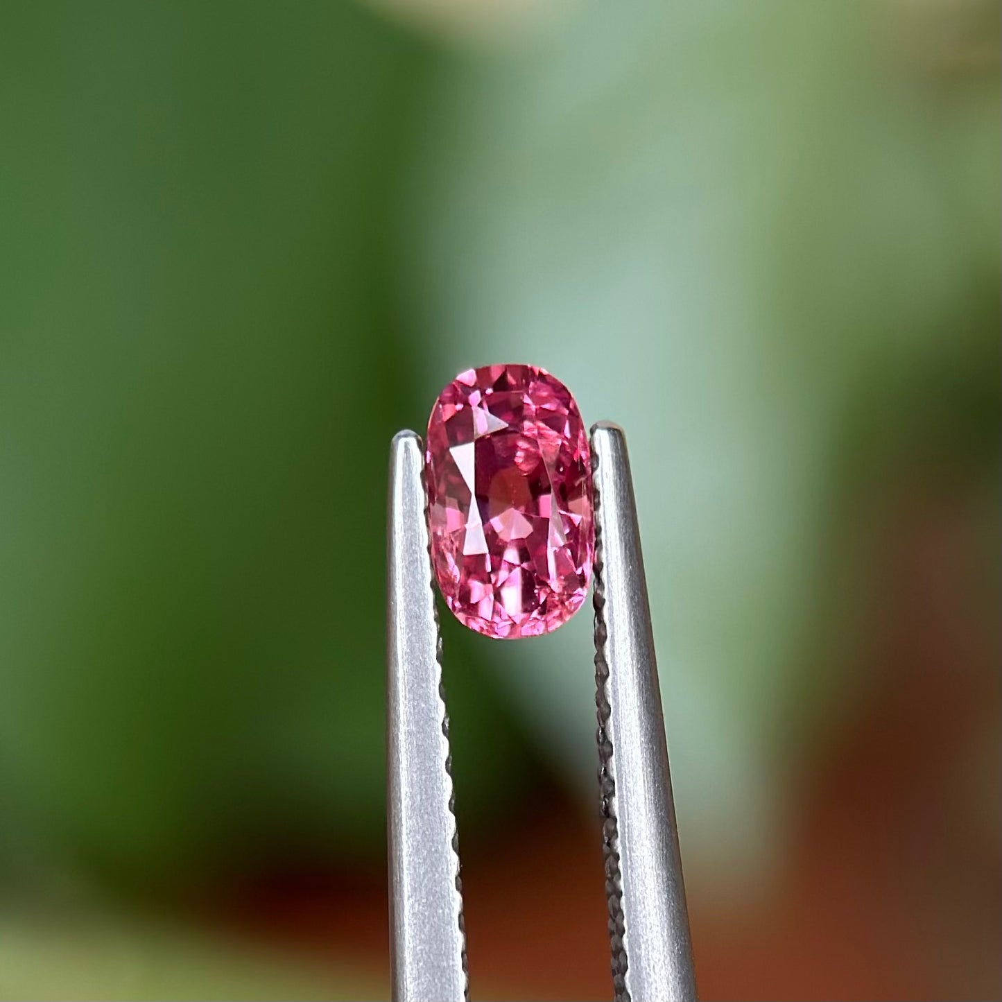 0.65ct Natural Pink Spinel Vietnam. Oval Shape.