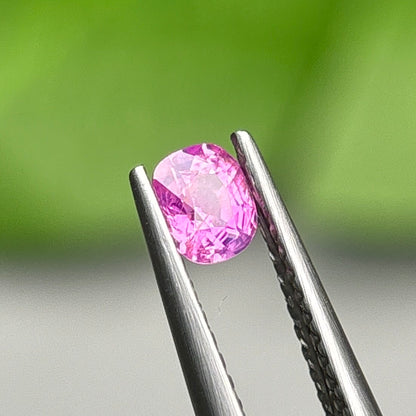 0,35ct Natural Pink Milky Sapphire Vietnam. Cushion Shape. No Treatment Milky Sapphire Luc Yen.