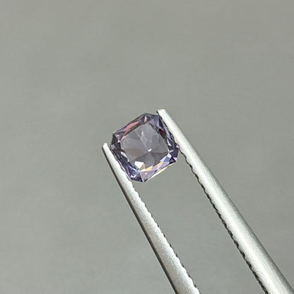 0,41ct Natural light Purple Spinel Viet Nam. Cushion Shape. No Treatment Spinel Luc Yen.