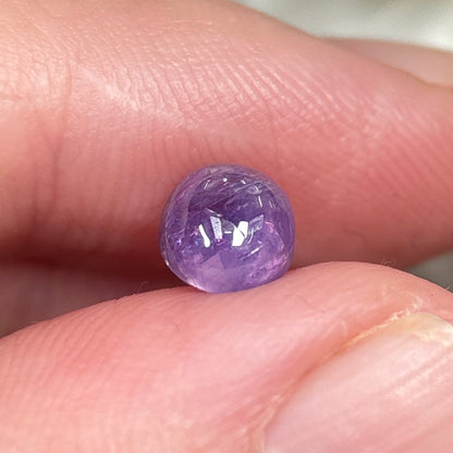 1,69ct Natural Purple Cacbochon Sapphire Viet Nam. No Treatment Sapphire Luc Yen.