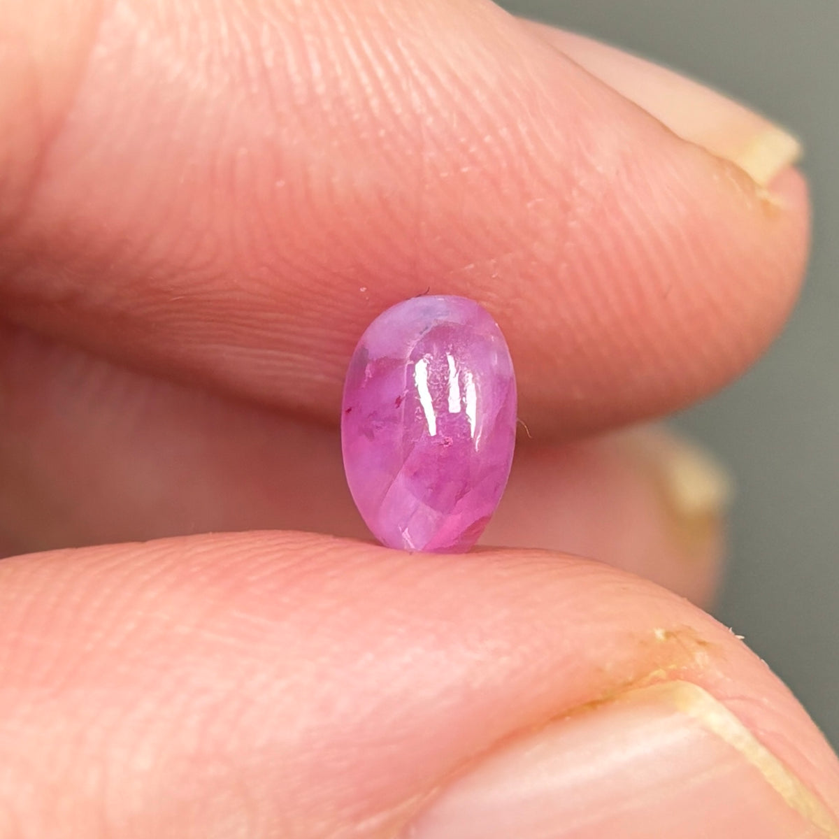 1,35ct Natural Pink Milky Cacbochon Sapphire Viet Nam. No Treatment Sapphire Luc Yen.