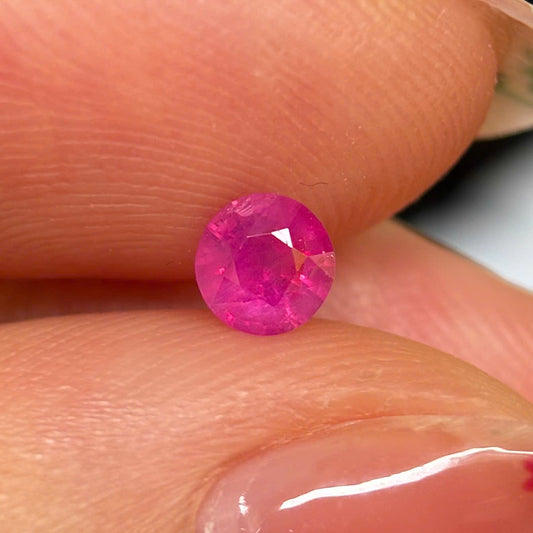 0.40ct Natural Ruby Vietnam