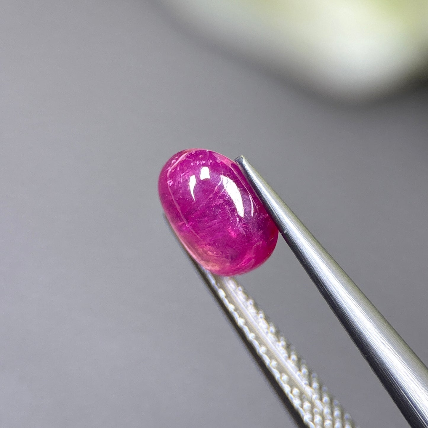 1.43ct Natural Ruby Cacbochon Viet Nam. No treatment Ruby Luc Yen.