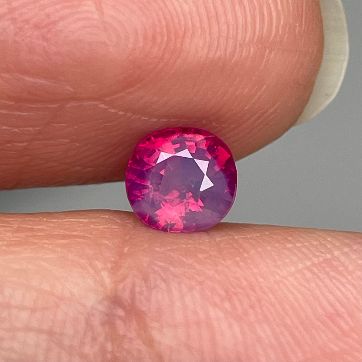 0.72ct Natural Pink Milky Sapphire Vietnam