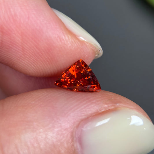 1,09ct Natural Orangish Red Tourmaline Vietnam. Trilliant Shape. No Treatment, No Heat Tourmaline Luc Yen.