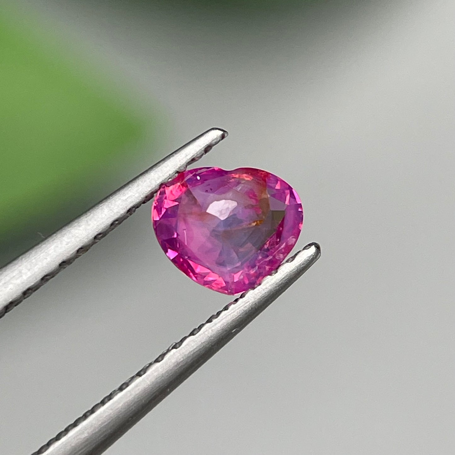 0.68ct Natural Padparadscha Milky Sapphire Vietnam
