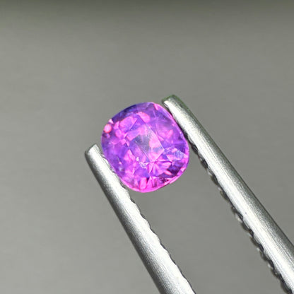 0,44ct Natural Purple Milky Sapphire Vietnam. Cushion Shape. No Treatment Milky Sapphire Luc Yen.