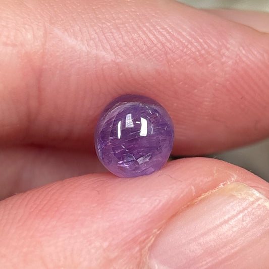 1,69ct Natural Purple Cacbochon Sapphire Viet Nam. No Treatment Sapphire Luc Yen.