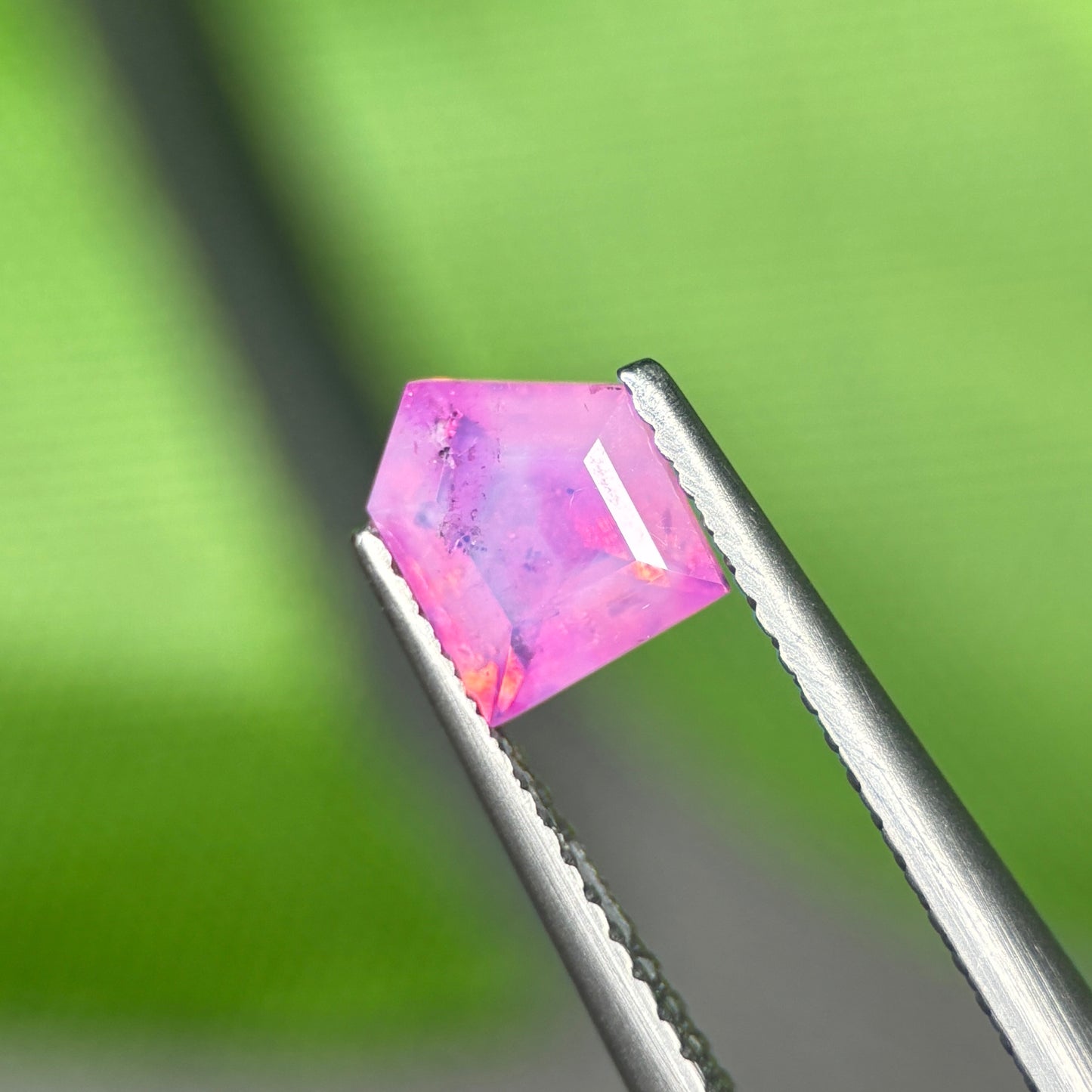 1,02 Natural Pink Milky Sapphire Vietnam. Freeform. No Treatment Milky Sapphire Luc Yen.