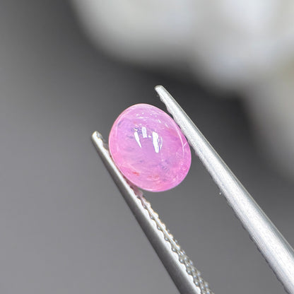 1,08ct Natural Pink Cacbochon Sapphire Viet Nam. No Treatment Sapphire Luc Yen.