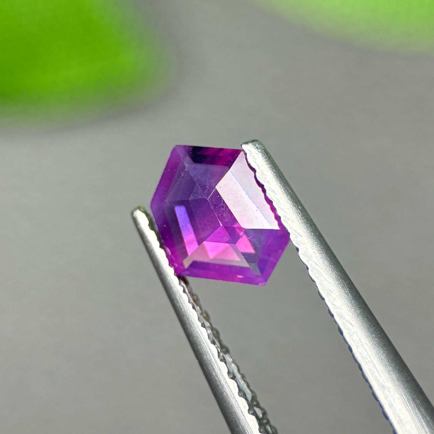 0,71 Natural Purplish Pink Milky Sapphire Vietnam. Freeform. No Treatment Milky Sapphire Luc Yen.