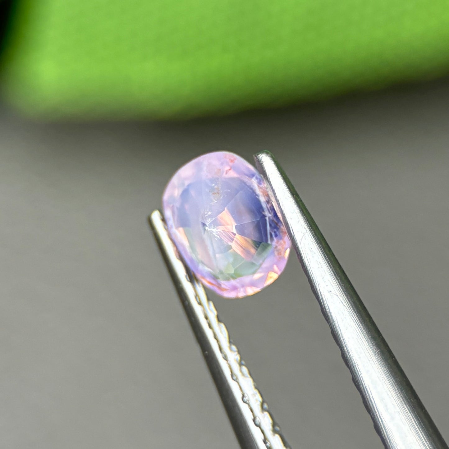 0,48ct Natural Pink Milky Sapphire Vietnam. Cushion Shape. No Treatment Milky Sapphire Luc Yen.